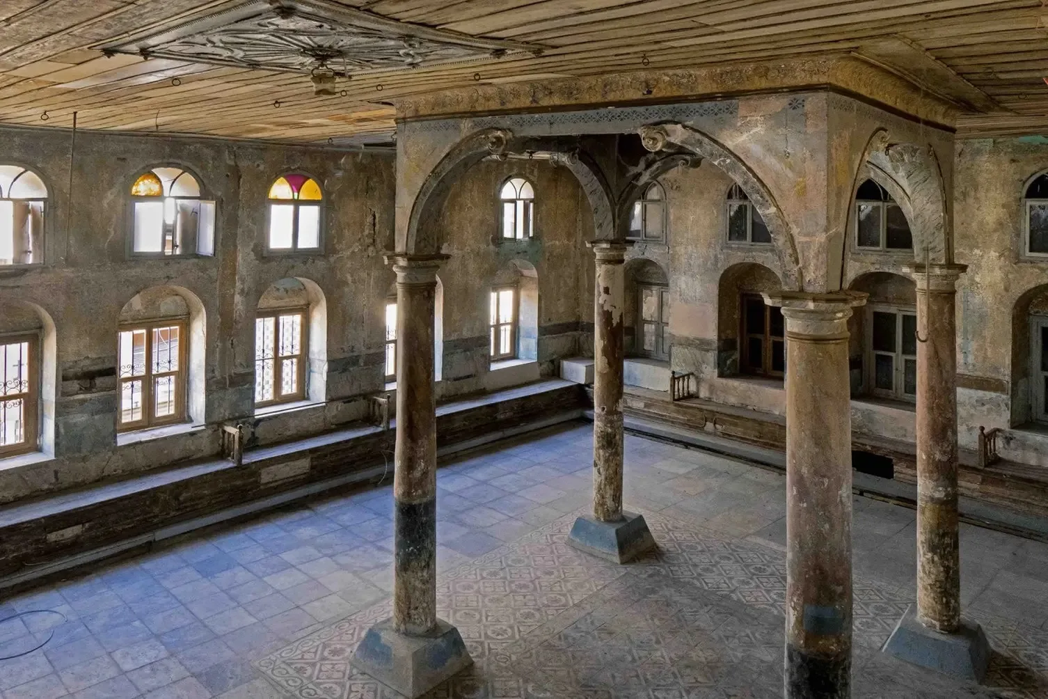 A historic synagogue interior documented through the İzmir Jewish Heritage Project.